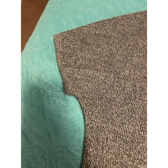 Coldwater Creek Women's 1X Gray Knit Dolman sleeve Cardigan Sweater, Button Clos - Picture 14 of 15